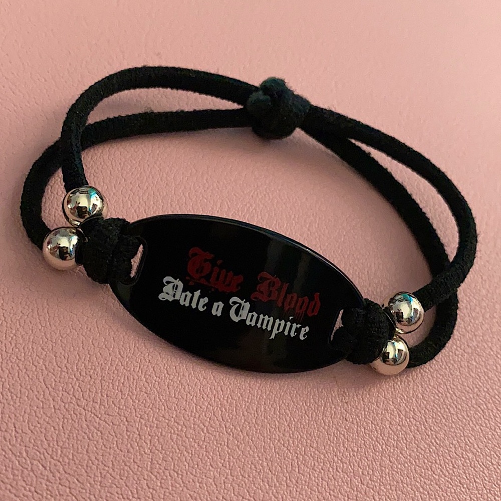 Twilight Vampire Bracelet. Elastic stretch.